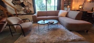 Bank Lincoln, daar waar comfort en stijl samenkomen.  beschikbaar voor biedingen