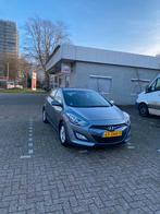 Hyundai i30 1.6 I Cvvt 5DR 2013 Grijs, Auto's, Voorwielaandrijving, 1591 cc, 4 cilinders, Origineel Nederlands