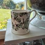 Emma Bridgewater mok 0.5 1/2 pint Green Cabbagewhite vlinder, Nieuw, Ophalen of Verzenden, Overige stijlen, Kop(pen) en/of Schotel(s)