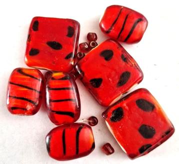 Lampwork rood zwarte kralen set 20-22 mm beschikbaar voor biedingen