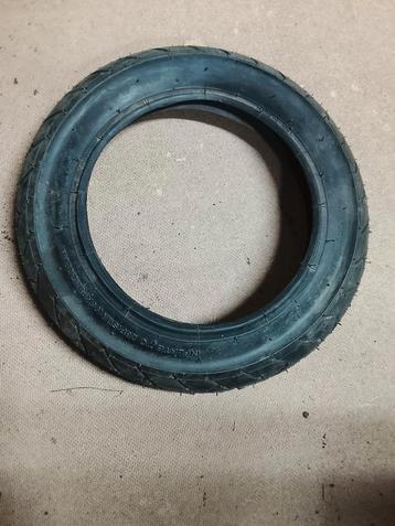 Hota buitenband 12 1/2 x 2 1/4 (57-203) voor oa loopfiets beschikbaar voor biedingen