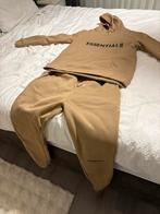 Essentials trainingspak  - Nieuw!, Kleding | Dames, Overige kleuren, Maat 42/44 (L), Nieuw, Ophalen of Verzenden