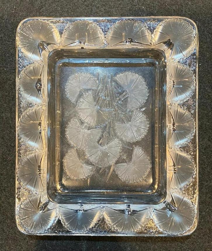 Lalique Bluets schaal, Antiek en Kunst, Antiek | Glas en Kristal, Ophalen of Verzenden