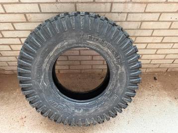 235-65-15 nieuwe band 4x4 beschikbaar voor biedingen