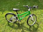 Groene Woom 4 kinderfiets – licht, sportief en super netjes!, Fietsen en Brommers, Fietsen | Kinderfietsjes, Ophalen, Gebruikt