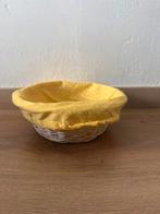 Klein geel gestippeld mandje, Gebruikt, Mand, Rond, Ophalen of Verzenden