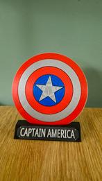 Captain America schild op standaard, Nieuw, Ophalen of Verzenden, Eén stripboek