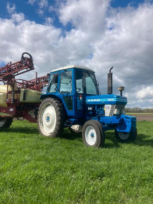 Ford 5610 gen 1 nette strakke trekker, Zakelijke goederen, Agrarisch | Tractoren, 7500 tot 10000, Ford, tot 80 Pk, Gebruikt, Ophalen of Verzenden