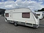 Chateau Calista 490 bouwjaar 2001 met voortent, Caravans en Kamperen, Caravans, Chateau, Overige typen, Rondzit, Bedrijf