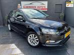 Volkswagen Polo 1.2 TSI Highline 5DRS AIRCO CRUISE, Stof, Gebruikt, 4 cilinders, Zwart