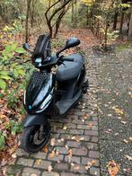 Piagio zip 72cc 4takt, Fietsen en Brommers, Scooters | Piaggio, Ophalen of Verzenden, Zo goed als nieuw, Benzine, Zip