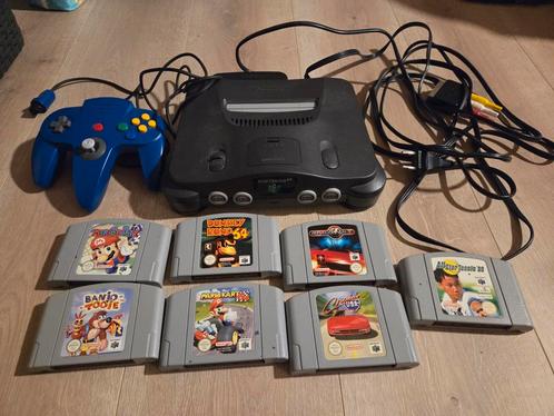 Nintendo 64 met games en Gameboy games, Spelcomputers en Games, Games | Nintendo 64, Gebruikt, Platform, 3 spelers of meer, Vanaf 7 jaar