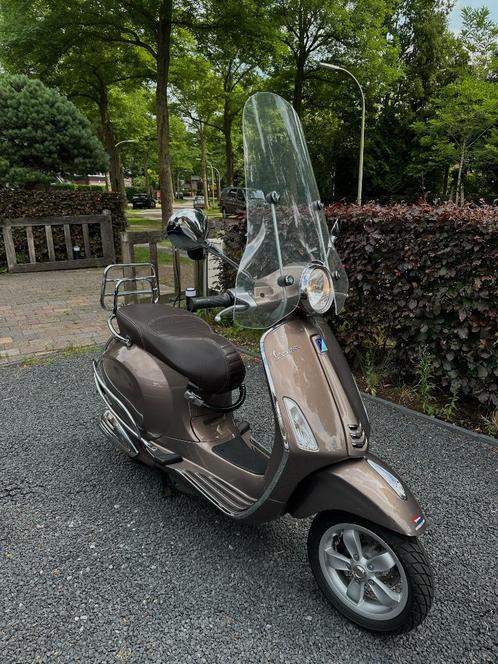 VESPA Primavera Touring 4-takt Limited Edition -overcompleet, Fietsen en Brommers, Scooters | Vespa, Gebruikt, Overige modellen