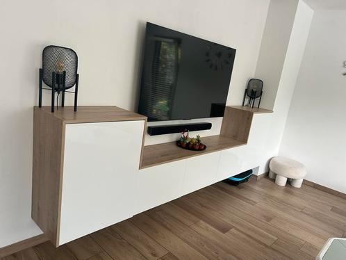Zwevend tv meubel, Huis en Inrichting, Kasten | Televisiemeubels, Zo goed als nieuw, Minder dan 100 cm, 200 cm of meer, 25 tot 50 cm