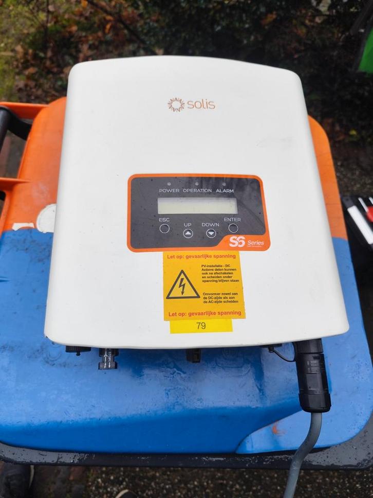 Solis Omvormer S6-GR1P1.5K-M, Doe-het-zelf en Verbouw, Elektra en Kabels, Gebruikt, Overige typen, Ophalen of Verzenden