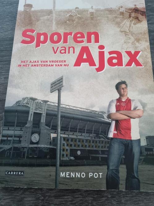 Menno Pot - Sporen van Ajax, Boeken, Sportboeken, Zo goed als nieuw, Balsport, Ophalen of Verzenden