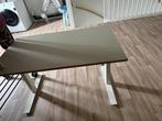 Gratis ikea bureau, Ophalen, In hoogte verstelbaar, Gebruikt, Bureau