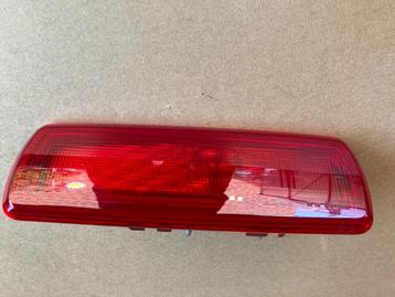 3e remlicht kapje Renault Trafic beschikbaar voor biedingen