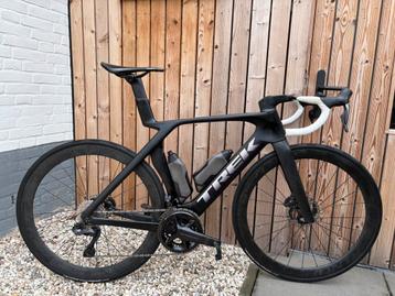 Trek Madone SLR 7 Gen 7 maat 56 Shimano Ultegra Di2 beschikbaar voor biedingen