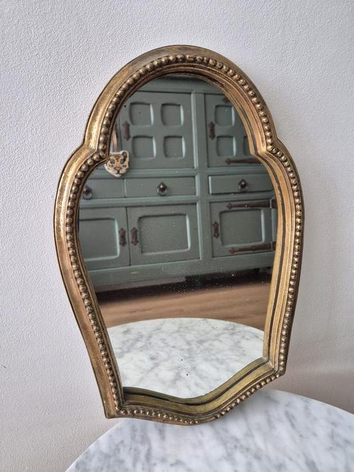 Antieke vintage spiegel houten goudkleurige vergulde lijst, Antiek en Kunst, Antiek | Spiegels, Minder dan 100 cm, Rechthoekig