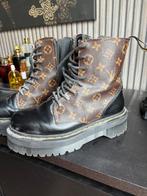 Dr martens customs, Kleding | Dames, Schoenen, Ophalen of Verzenden, Zo goed als nieuw, Zwart