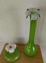 Twee Vazen, Huis en Inrichting, Woonaccessoires | Vazen, Ophalen of Verzenden, Minder dan 50 cm, Groen, Glas
