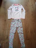 Mooie poezen pyjama mt 146/152, Nacht- of Onderkleding, Gebruikt, Meisje, Ophalen of Verzenden