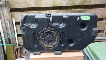 Bose DVC subwoofer in handige ombouw beschikbaar voor biedingen