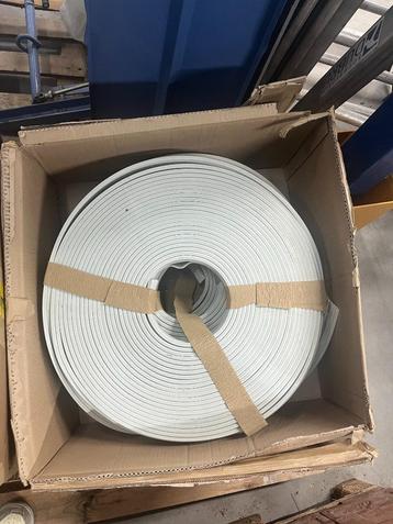 Voegafdichtingsprofiel 60mm 25meter beschikbaar voor biedingen