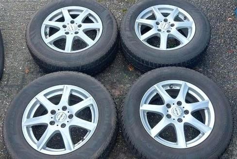 16 inch 5x114,3, winterbanden 215 65 16, ET 40, profiel 6mm, Auto-onderdelen, Banden en Velgen, Banden en Velgen, Winterbanden