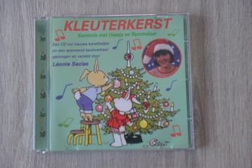 KLEUTERKERST KERSTMIS MET HAASJE EN RAMMELAAR - LEONIE SAZIA beschikbaar voor biedingen