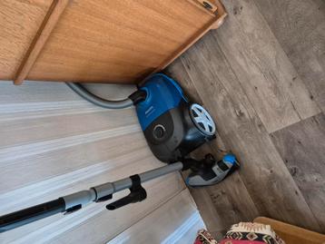 Zoek 1ieder geval boven 1000watt is goede zuigkracht  beschikbaar voor biedingen