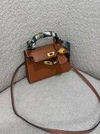 Tas, Sieraden, Tassen en Uiterlijk, Tassen | Damestassen, Ophalen of Verzenden, Zo goed als nieuw, Schoudertasje
