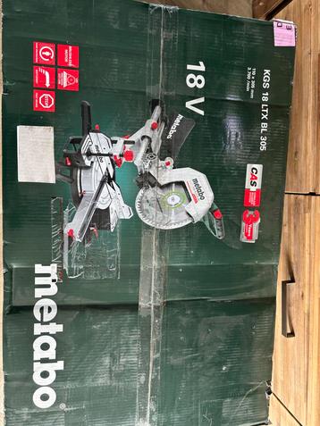 Metabo KGS 18 LTX BL 305 Accu Afkortzaag (Body) beschikbaar voor biedingen