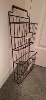 Brocante ijzeren wandlectuurrek., Ophalen of Verzenden
