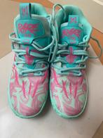 Basketbalschoenen / Sneakers maat 42, nieuw, Ophalen of Verzenden, Zo goed als nieuw, Schoenen