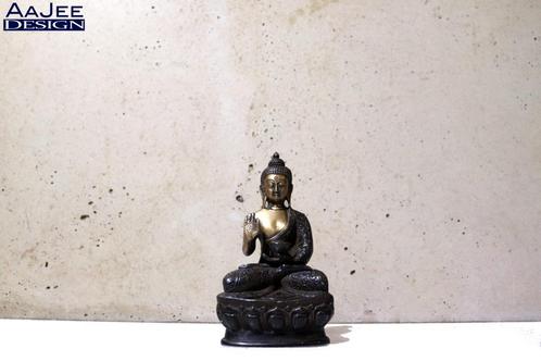 Bronzen Boeddhabeeld – Abhaya mudra – ca. 1050 g, Antiek en Kunst, Antiek | Koper en Brons, Brons, Ophalen of Verzenden