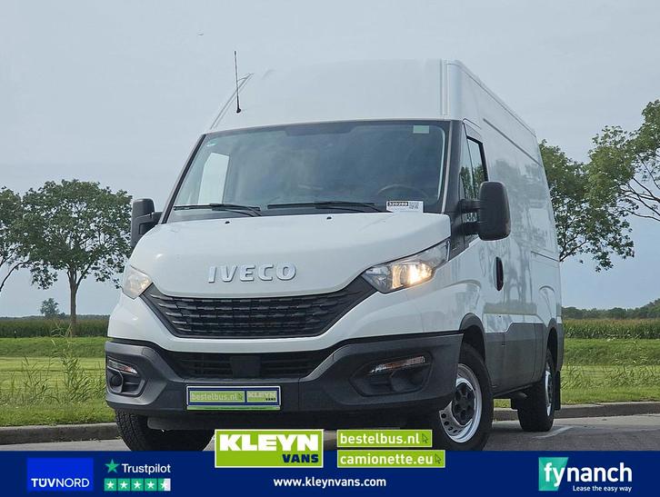IVECO DAILY 35S14 l1h2 airco euro6, Auto's, Bestelauto's, Bedrijf, Te koop, ABS, Airconditioning, Centrale vergrendeling, Traction-control