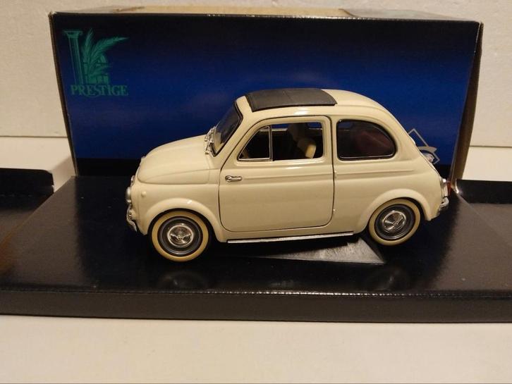 Fiat 500 L cremewit 1960 old Solido metal 1:18/1:16 KRD, Hobby en Vrije tijd, Modelauto's | 1:18, Zo goed als nieuw, Auto, Solido