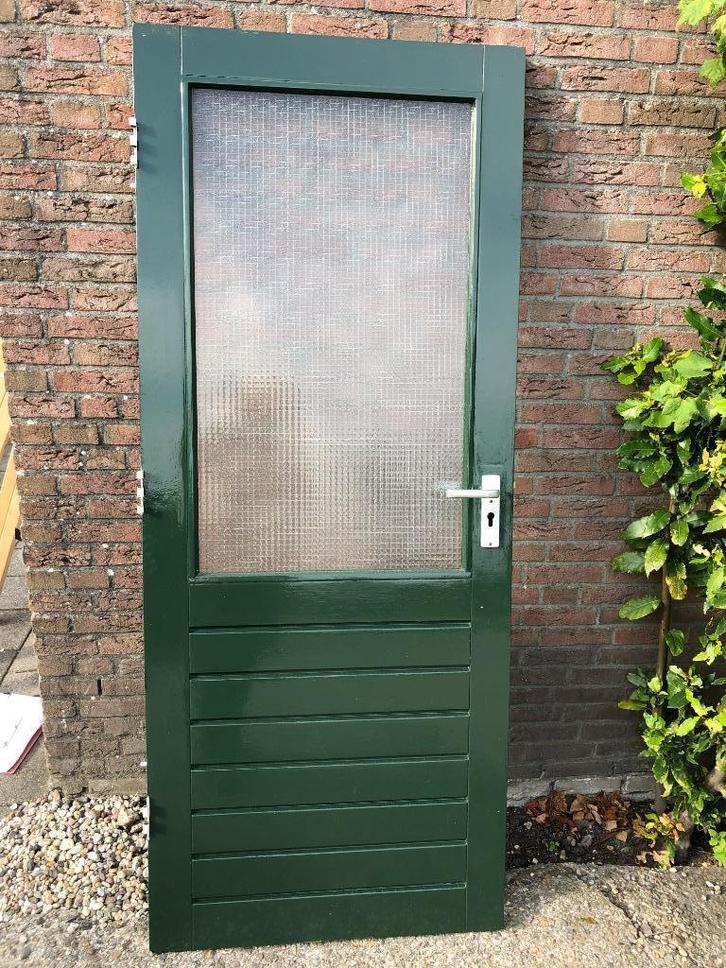 | Hardhouten schuurdeur| buitendeur| Draadglas| 201x83|, Doe-het-zelf en Verbouw, Deuren en Horren, Zo goed als nieuw, Buitendeur