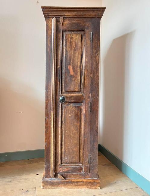 Antieke kast met deur en legplank| eikenhout, Antiek en Kunst, Antiek | Meubels | Kasten, Ophalen