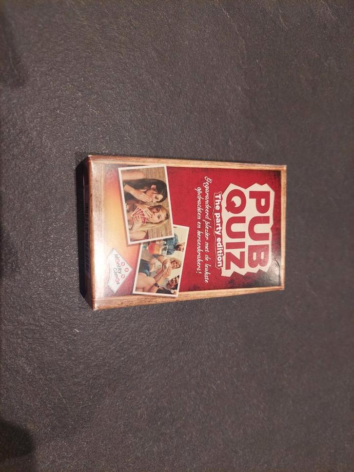 Pub Quiz - The Party Edition kaartspel, Hobby en Vrije tijd, Gezelschapsspellen | Bordspellen, Nieuw, Drie of vier spelers, Vijf spelers of meer