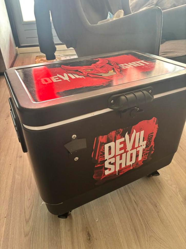 Devilshot Jebroer Koelbox op Wieltjes, Caravans en Kamperen, Koelboxen, Gebruikt, Koelbox, Koelelement, Ophalen