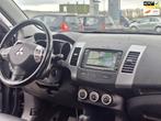 Mitsubishi Outlander €5250,-2.4 Instyle Automaat 7Pers 4X4, Auto's, Mitsubishi, Automaat, Zwart, 4 cilinders, 7 stoelen