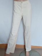 MARCCAIN Broek , Maat 42 - 44 ( N 6 ), Verzenden, Zo goed als nieuw, Maat 42/44 (L), Wit