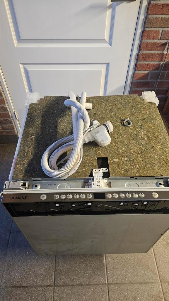 Siemens vaatwasser inbouw, Witgoed en Apparatuur, Vaatwasmachines, Zo goed als nieuw, Inbouw, 85 tot 90 cm, Ophalen