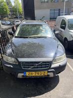 Volvo XC70 2.5 T/Airco/Leder/Trekhaak/ MOTOR kapot/Defect, XC70, 10 km/l, Handgeschakeld, Vierwielaandrijving