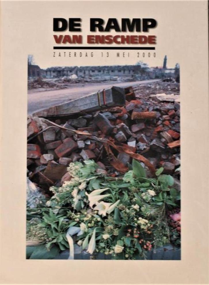 De Ramp van Enschede - 13 mei 2000 - NIEUW, Boeken, Geschiedenis | Stad en Regio, Nieuw, 20e eeuw of later, Ophalen of Verzenden