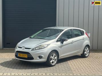 Ford Fiesta 1.4 Ghia|NETTE AUTO|ELEKT. RAMEN|AIRCO| beschikbaar voor biedingen