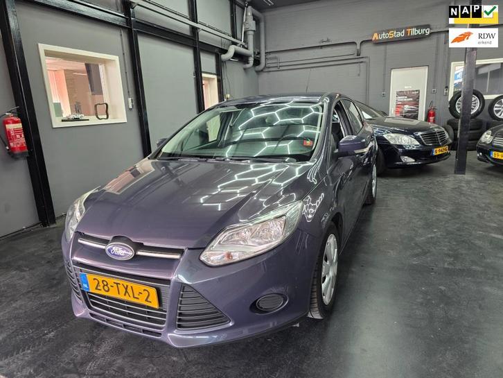 Ford Focus 1.0 EcoBoost Trend 100d km NAP!, Auto's, Ford, Bedrijf, Te koop, Focus, ABS, Airbags, Airconditioning, Boordcomputer